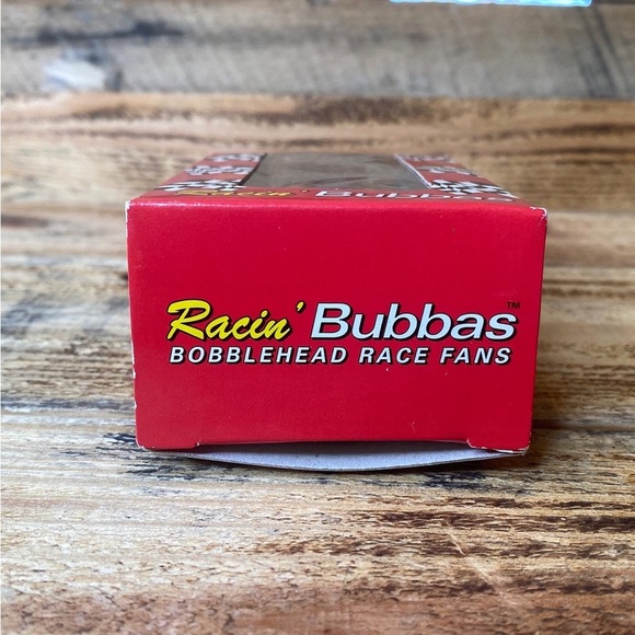 Racin' Bubbas Bobblehead Race Fans Bristol Motor Speedway New in Box #15626. - Picture 3 of 7
